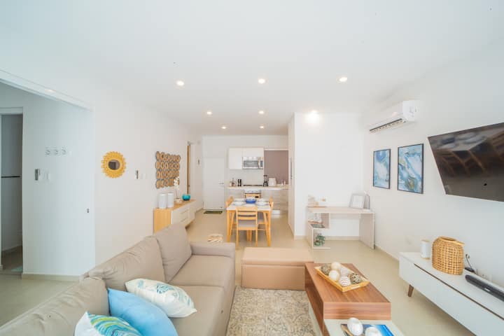 Casa Amurallada (2 BR/2 BA)